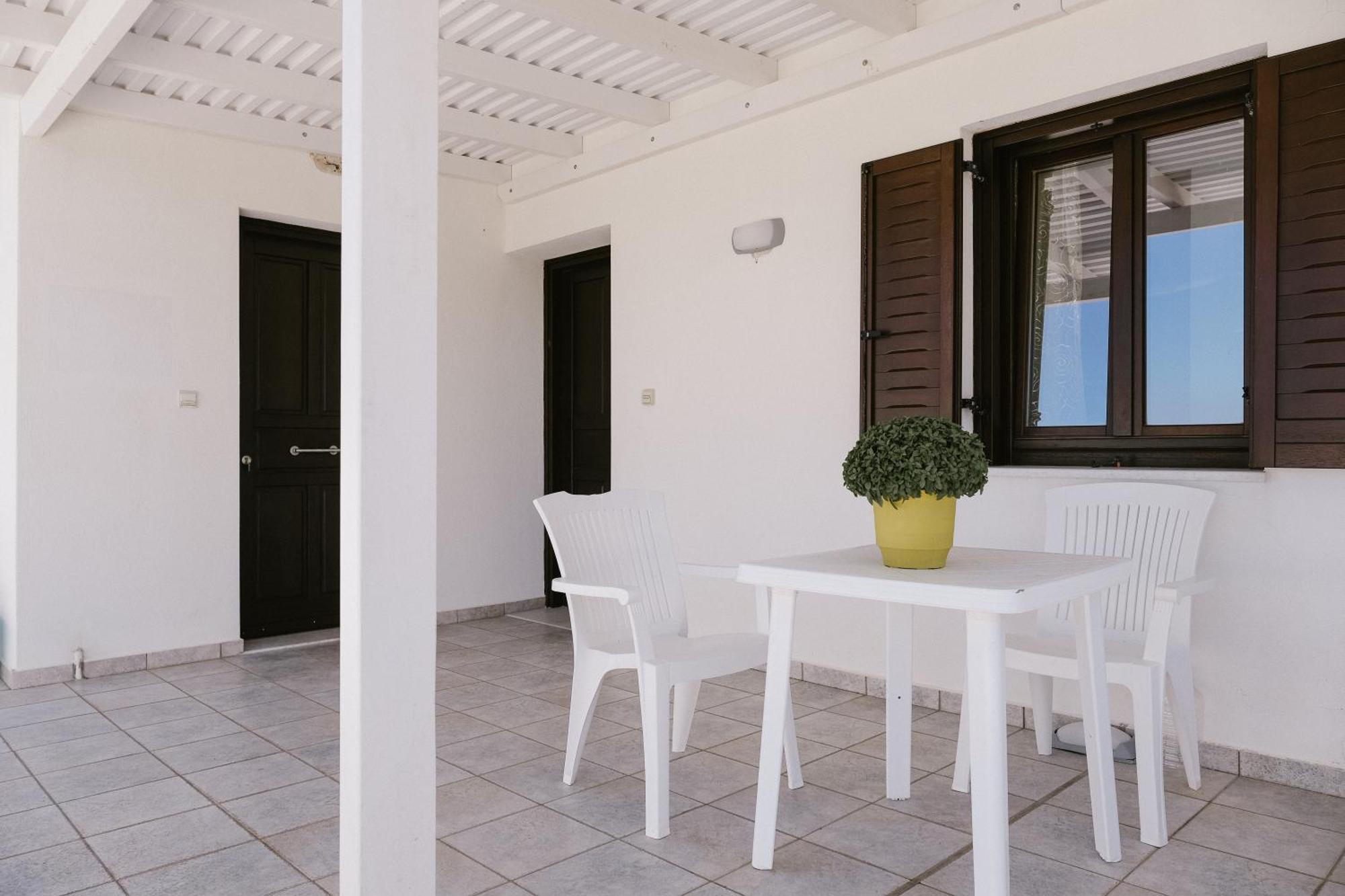 Iliaxtida Apartments Filótion エクステリア 写真